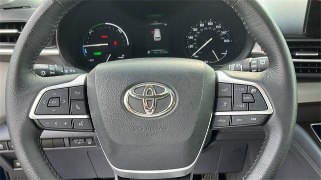 used 2022 Toyota Sienna car, priced at $42,995