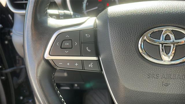 used 2023 Toyota Highlander car, priced at $37,995