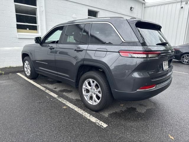 used 2022 Jeep Grand Cherokee car, priced at $30,995