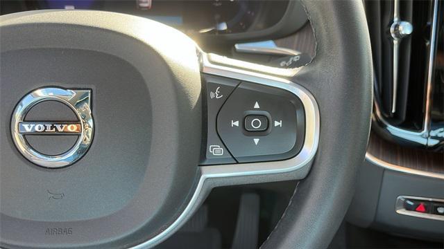 used 2022 Volvo XC60 car, priced at $26,995
