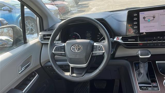 used 2023 Toyota Sienna car, priced at $47,995