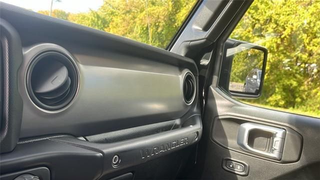 used 2020 Jeep Wrangler Unlimited car, priced at $27,995