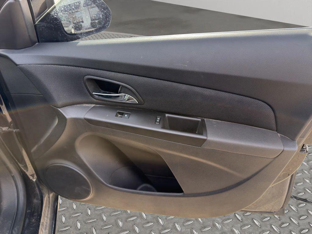 used 2016 Chevrolet Cruze Limited car, priced at $4,995