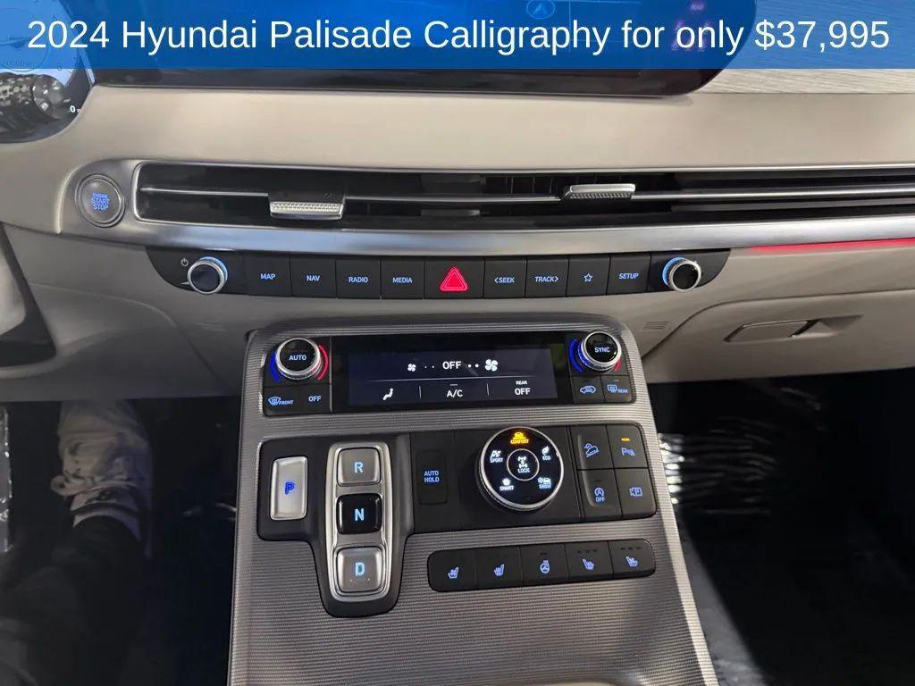 used 2024 Hyundai Palisade car, priced at $37,995