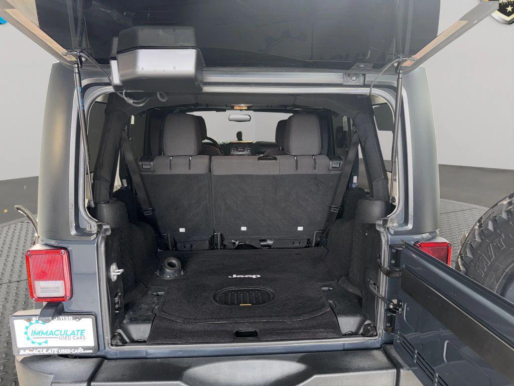 used 2016 Jeep Wrangler Unlimited car, priced at $18,995