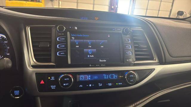 used 2018 Toyota Highlander car, priced at $23,963