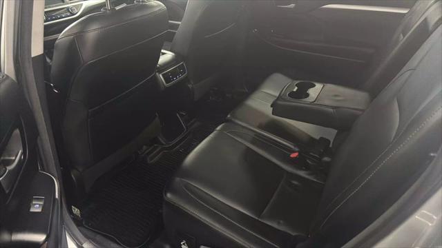 used 2018 Toyota Highlander car, priced at $23,963