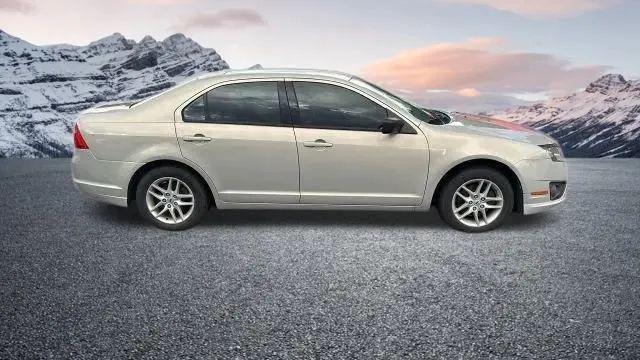 used 2010 Ford Fusion car, priced at $3,684
