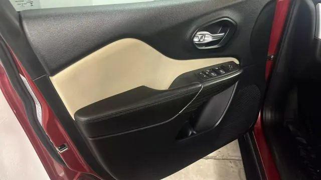 used 2016 Jeep Cherokee car, priced at $7,568
