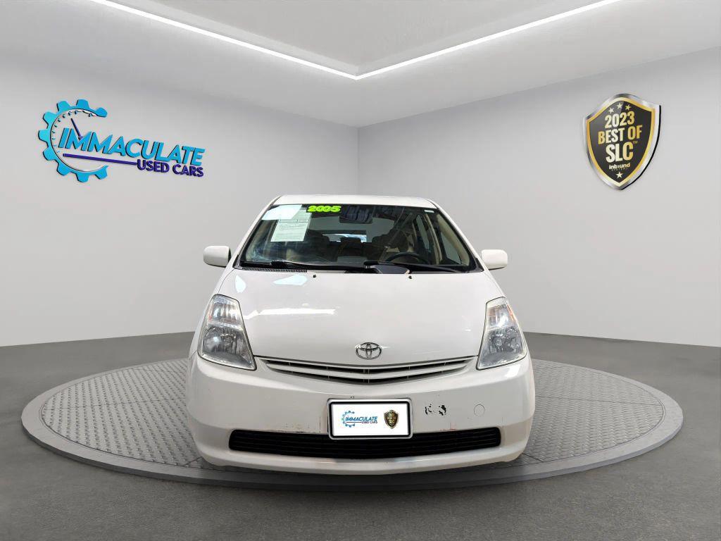 used 2005 Toyota Prius car, priced at $10,995