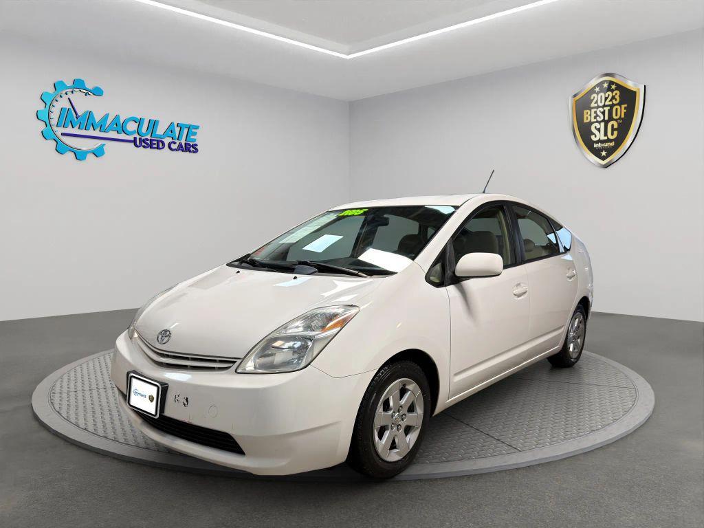 used 2005 Toyota Prius car, priced at $10,995