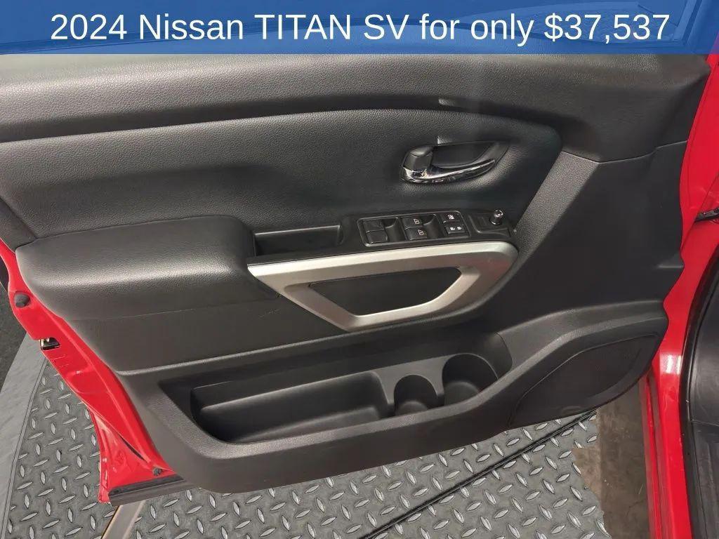 used 2024 Nissan Titan car, priced at $37,537