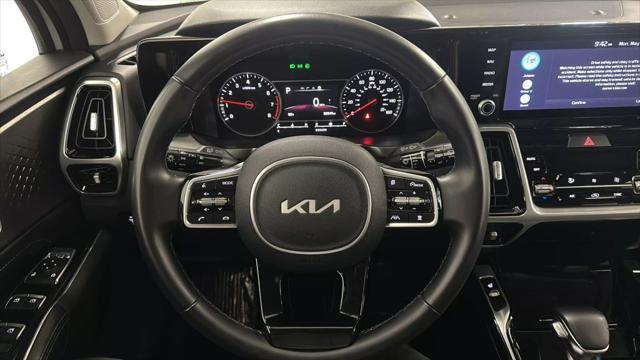 used 2022 Kia Sorento car, priced at $31,335