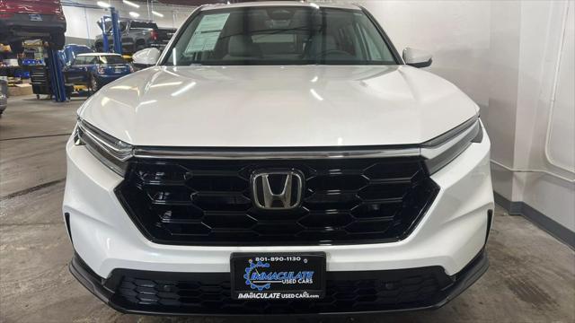 used 2025 Honda CR-V car, priced at $35,653
