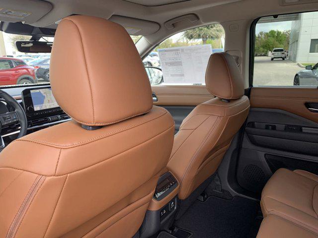 new 2025 Nissan Pathfinder car, priced at $49,531