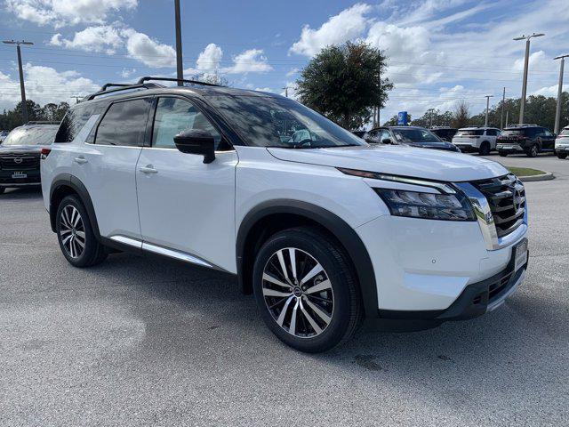 new 2025 Nissan Pathfinder car, priced at $51,155