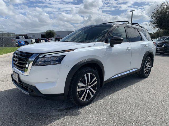 new 2025 Nissan Pathfinder car, priced at $51,155