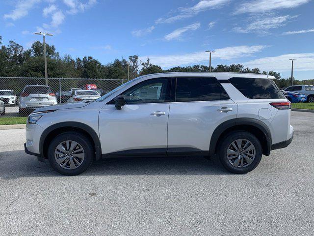 new 2025 Nissan Pathfinder car, priced at $39,010