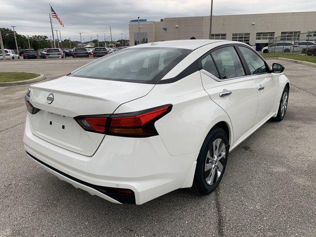 new 2025 Nissan Altima car, priced at $27,750