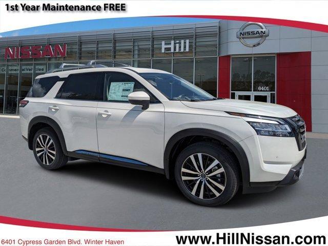 new 2024 Nissan Pathfinder car, priced at $45,661
