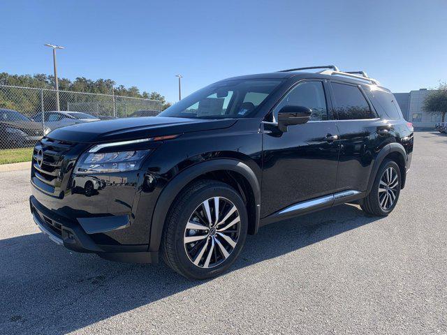 new 2025 Nissan Pathfinder car, priced at $54,320