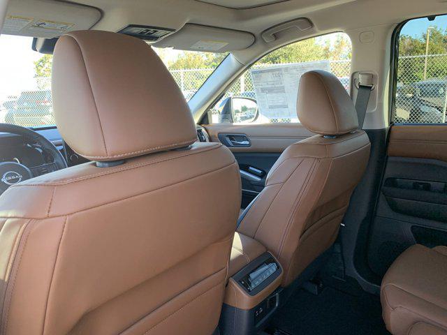 new 2025 Nissan Pathfinder car, priced at $51,069