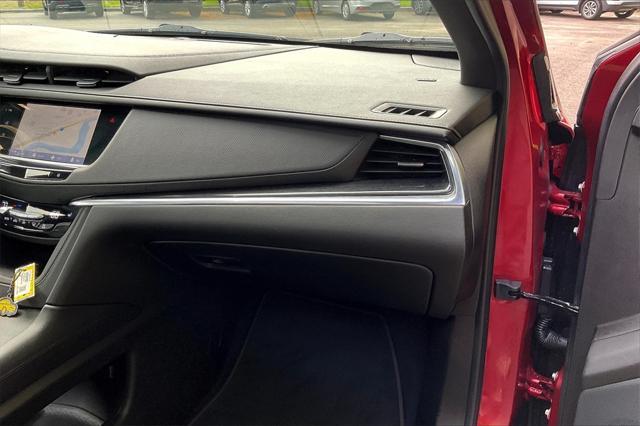 used 2021 Cadillac XT5 car, priced at $33,500