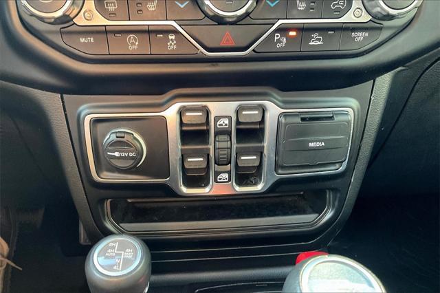 used 2021 Jeep Gladiator car, priced at $32,998