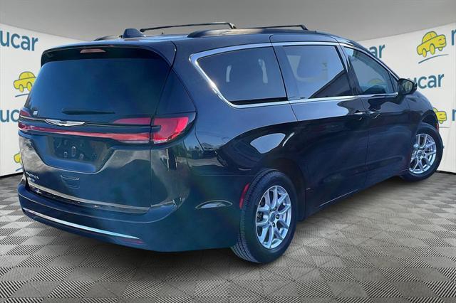 used 2022 Chrysler Pacifica car, priced at $23,394