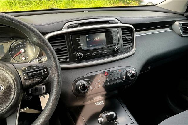used 2016 Kia Sorento car, priced at $12,998