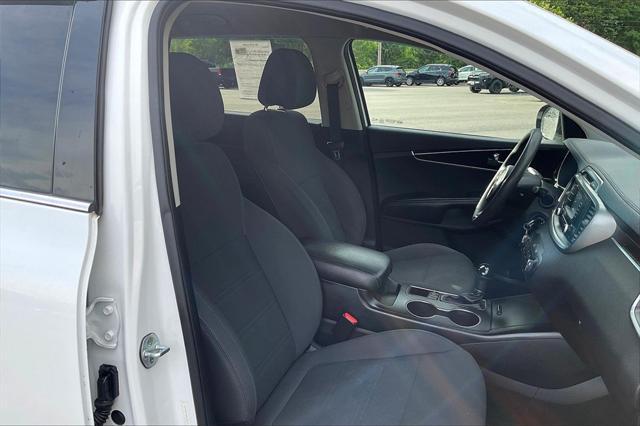 used 2016 Kia Sorento car, priced at $12,998