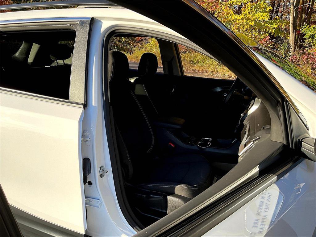used 2024 GMC Terrain car, priced at $26,359
