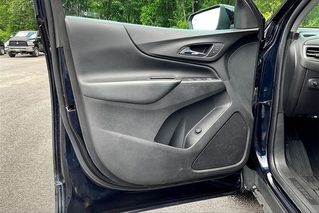 used 2021 Chevrolet Equinox car, priced at $17,885