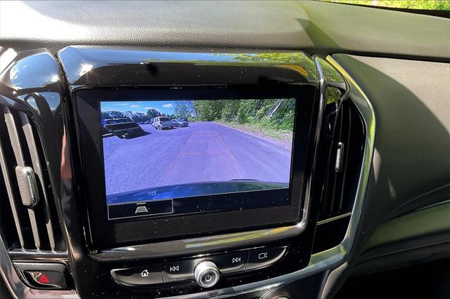 used 2022 Chevrolet Traverse car, priced at $30,997