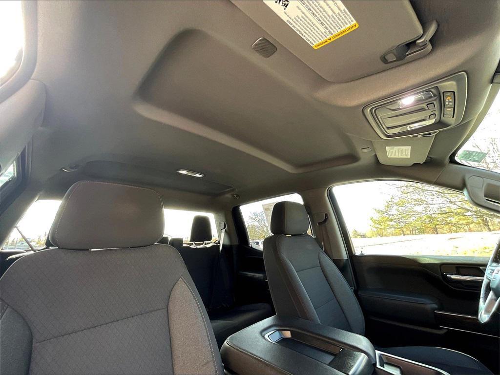 used 2022 GMC Sierra 1500 car, priced at $33,977