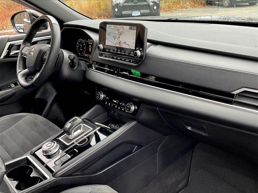 used 2023 Mitsubishi Outlander car, priced at $23,588