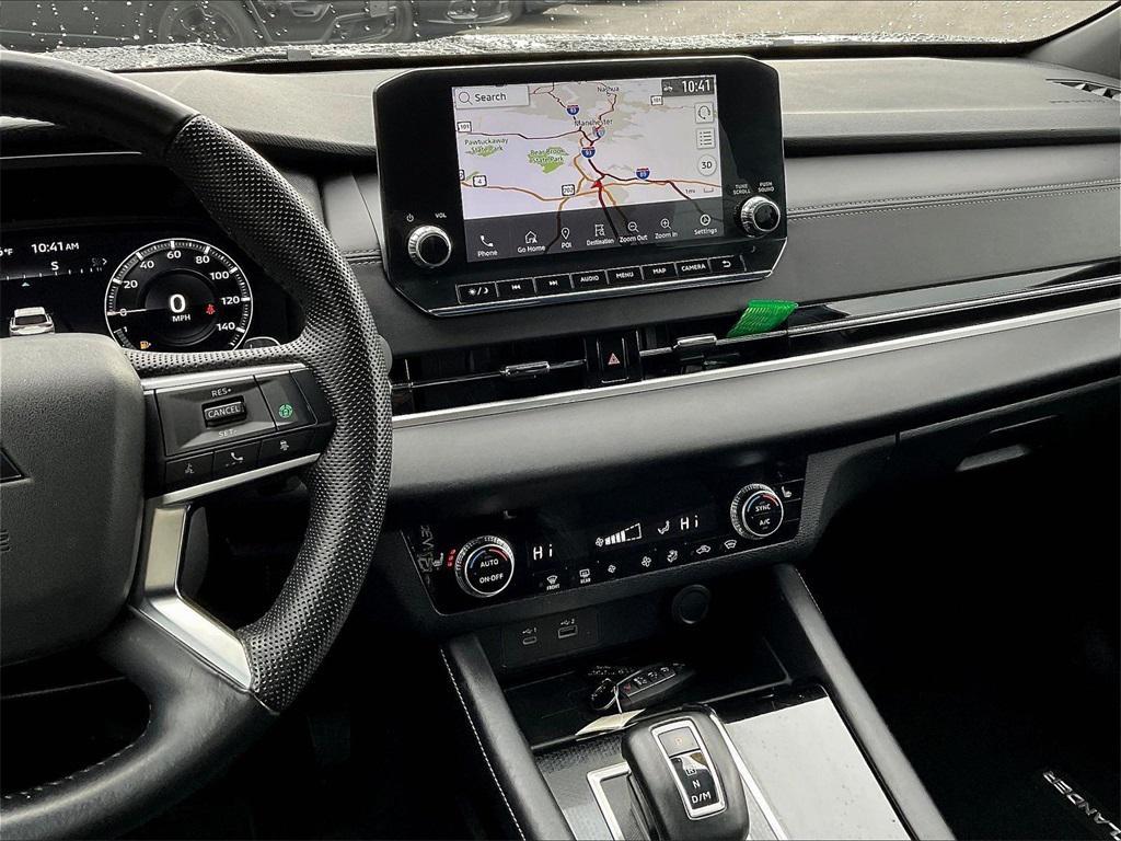 used 2023 Mitsubishi Outlander car, priced at $23,588