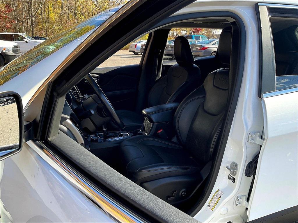 used 2021 Jeep Cherokee car, priced at $23,688