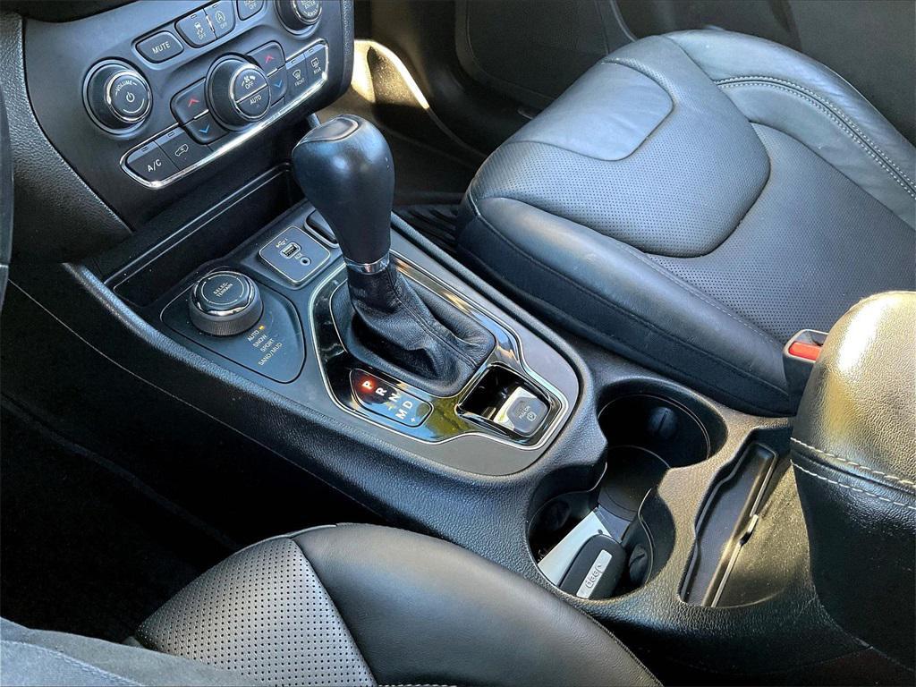 used 2021 Jeep Cherokee car, priced at $23,688