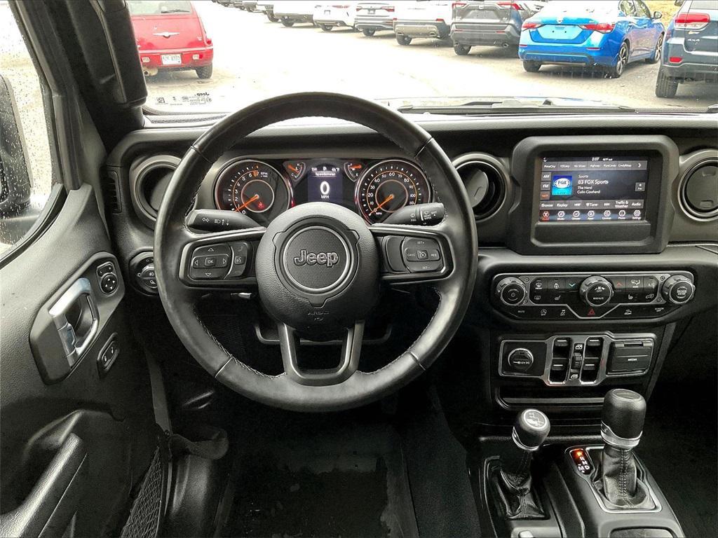 used 2022 Jeep Gladiator car, priced at $28,595