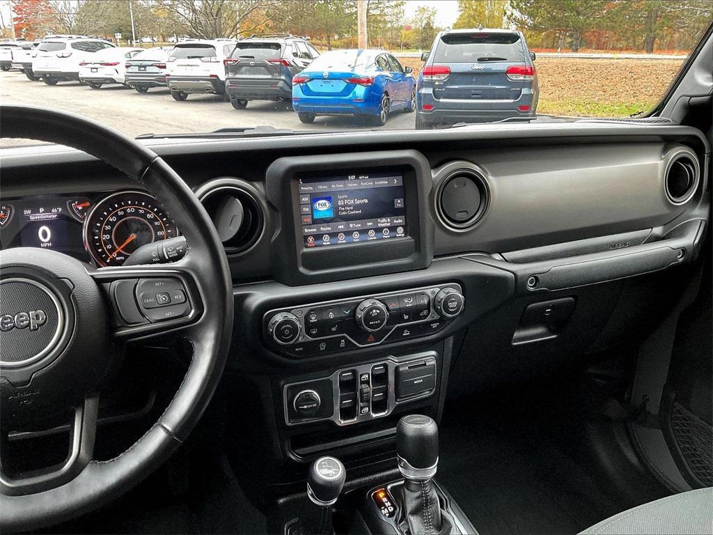 used 2022 Jeep Gladiator car, priced at $28,595