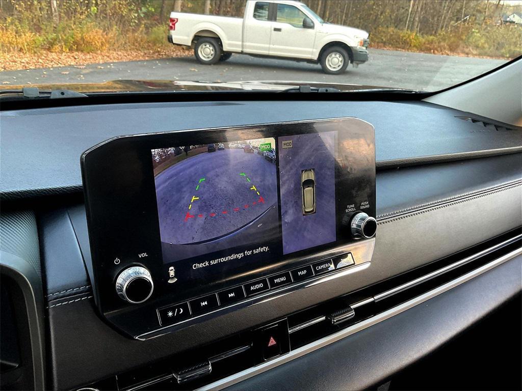 used 2022 Mitsubishi Outlander car, priced at $23,919