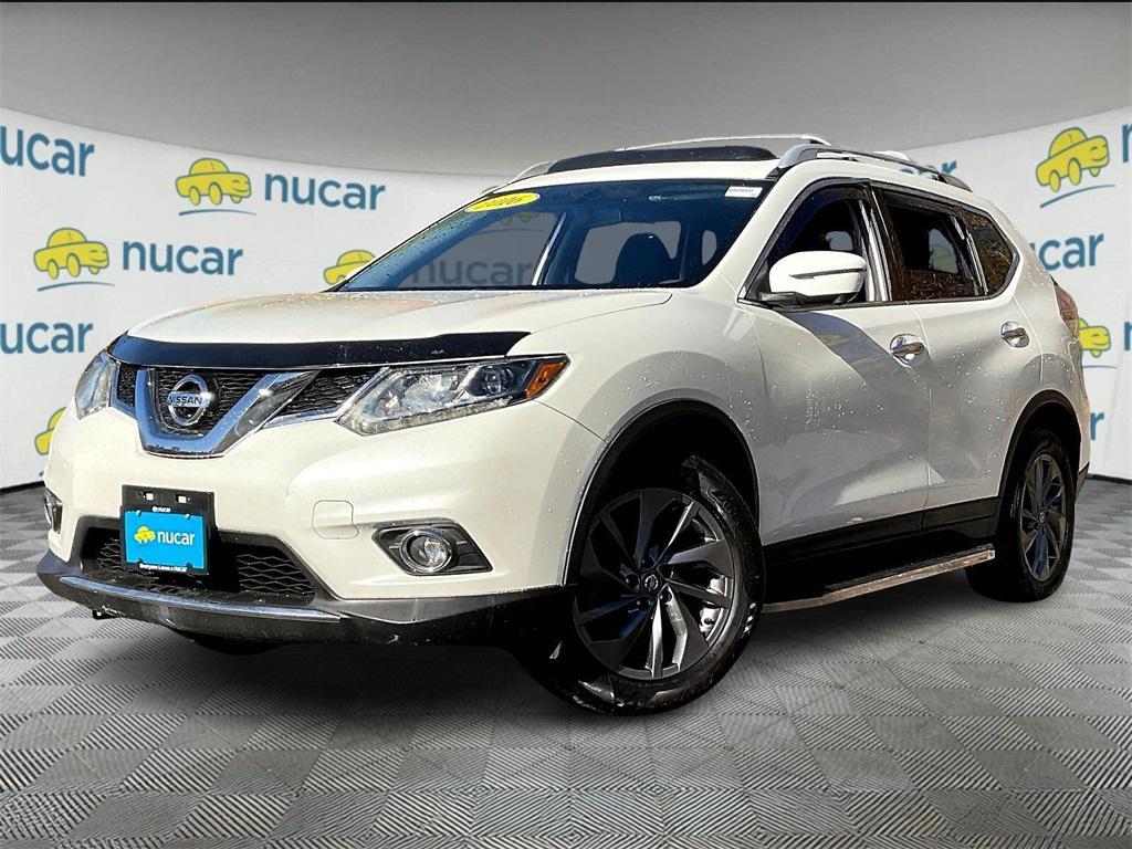 used 2016 Nissan Rogue car, priced at $15,905