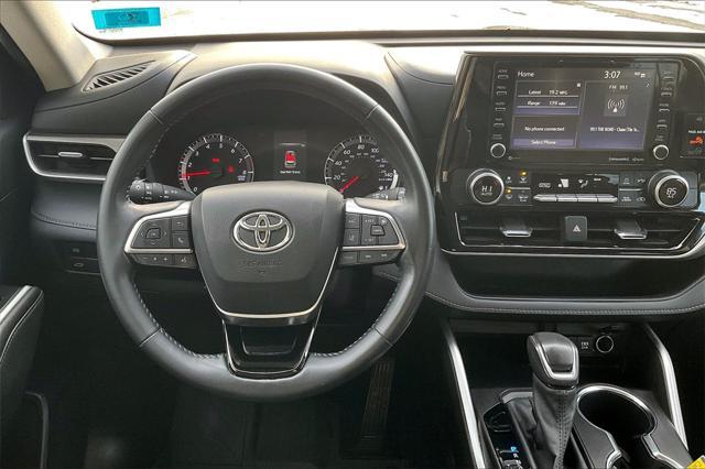 used 2021 Toyota Highlander car, priced at $28,259