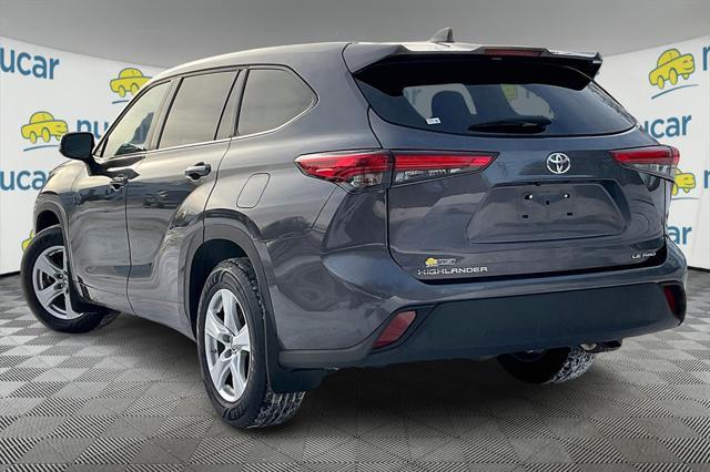 used 2021 Toyota Highlander car, priced at $28,259