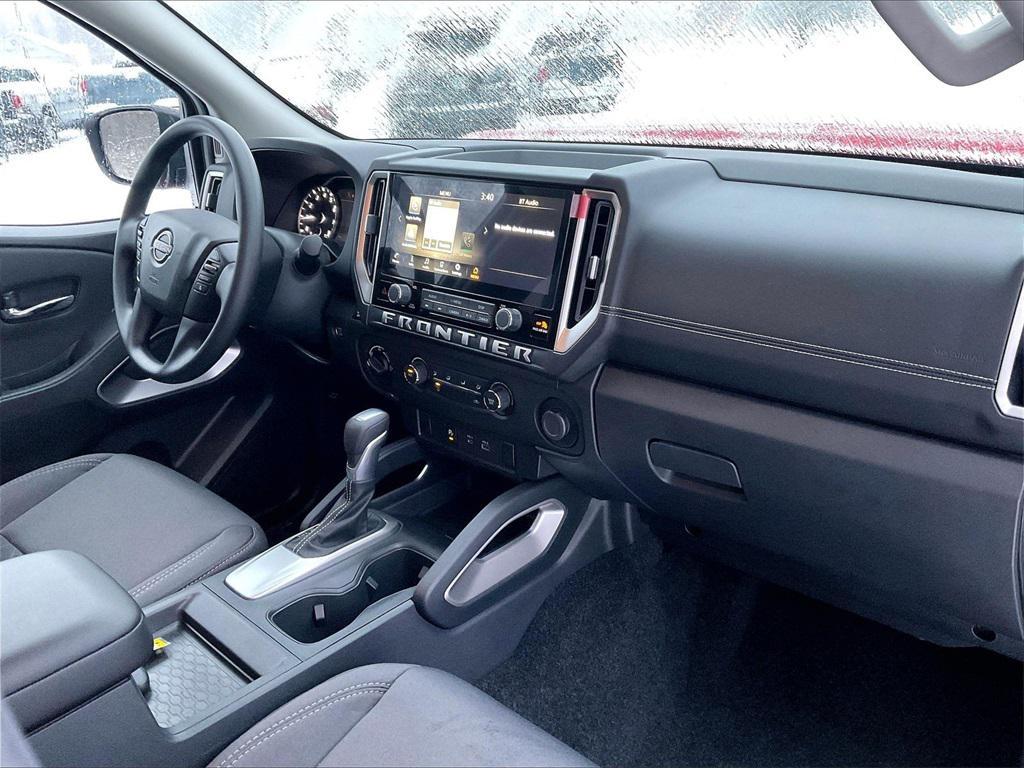 used 2025 Nissan Frontier car, priced at $31,900