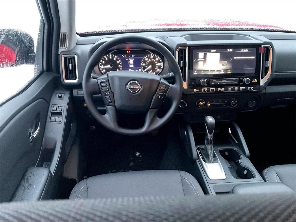 used 2025 Nissan Frontier car, priced at $31,900