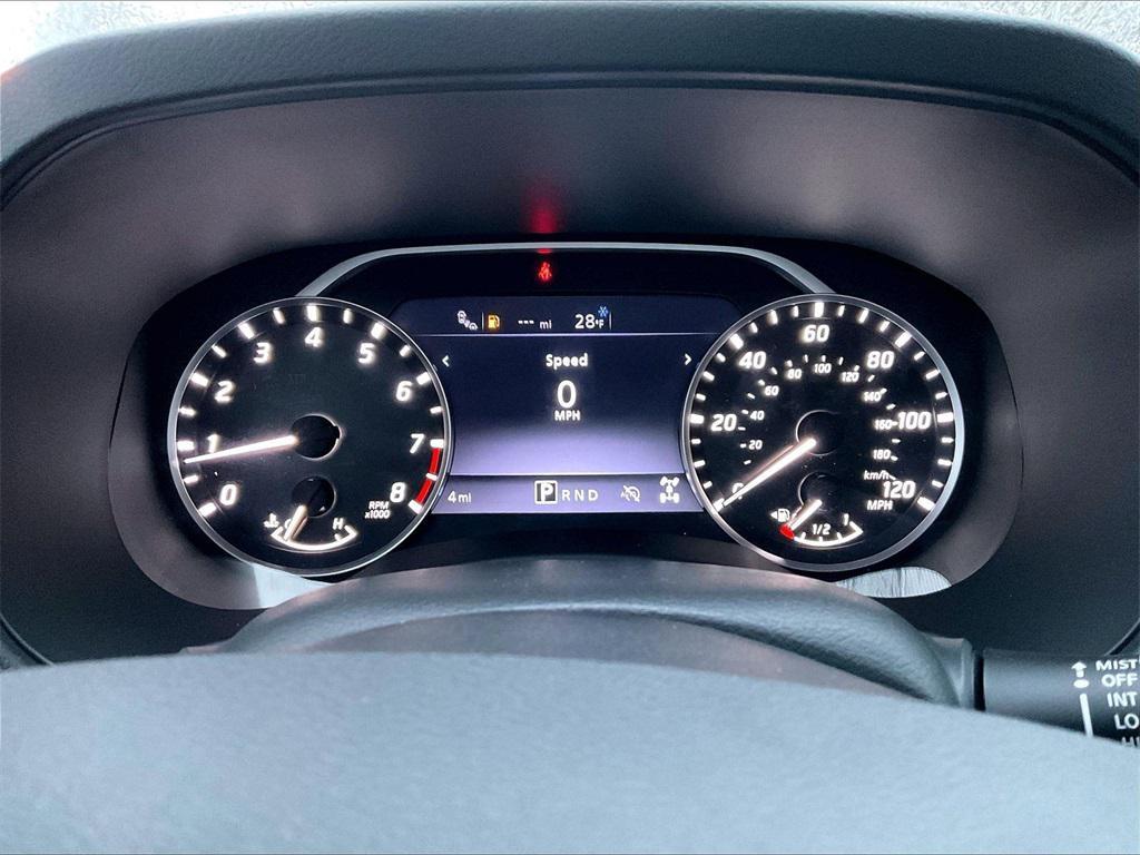 used 2025 Nissan Frontier car, priced at $31,900