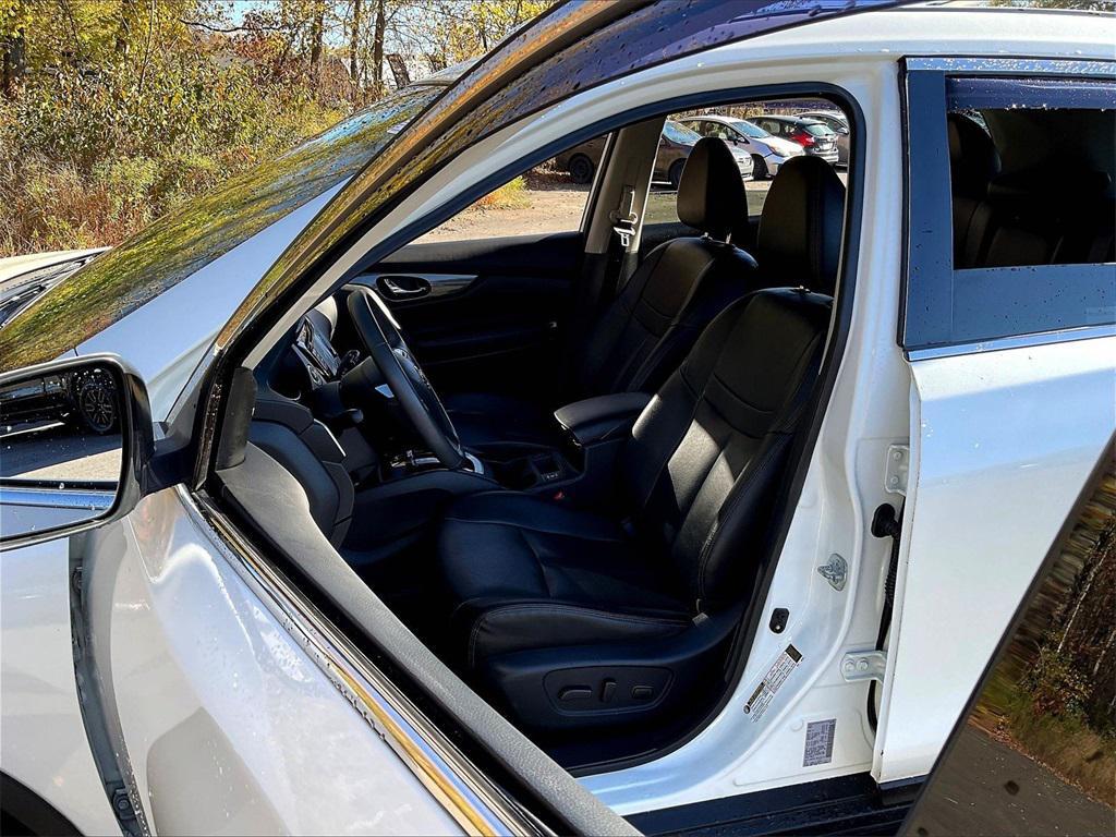 used 2016 Nissan Rogue car, priced at $16,900