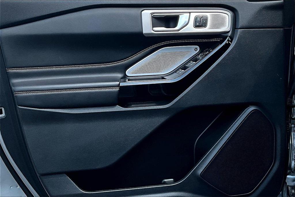 used 2022 Ford Explorer car, priced at $38,800